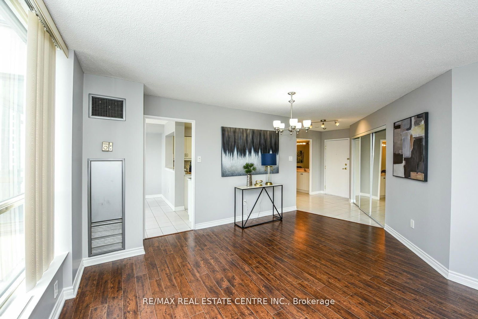 55 Elm Drive, Unit 1805 - Photo 3