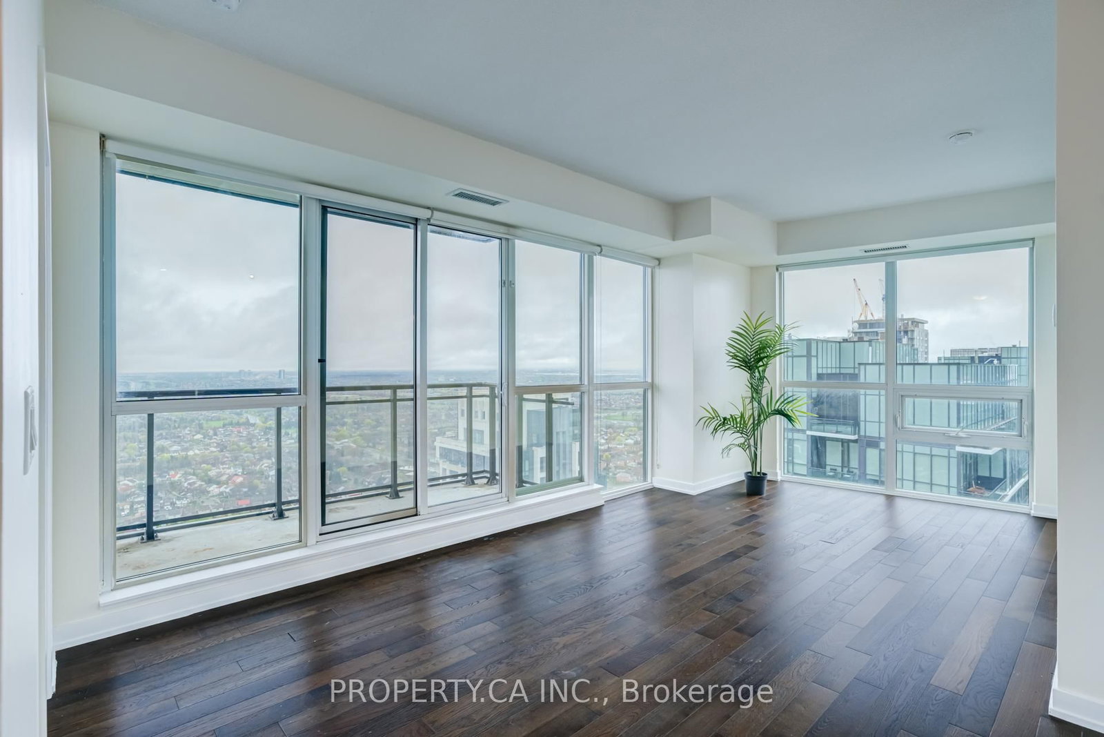 510 Curran Place, Unit 3904 - Photo 17