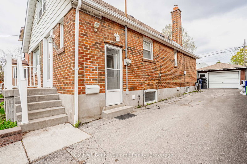 2123 Keele St, Toronto, M6M 3Z3 | Image 3