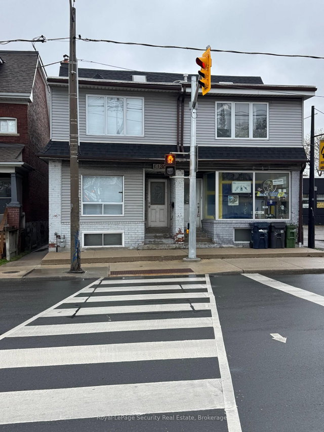 Main - 1136 Dufferin Street