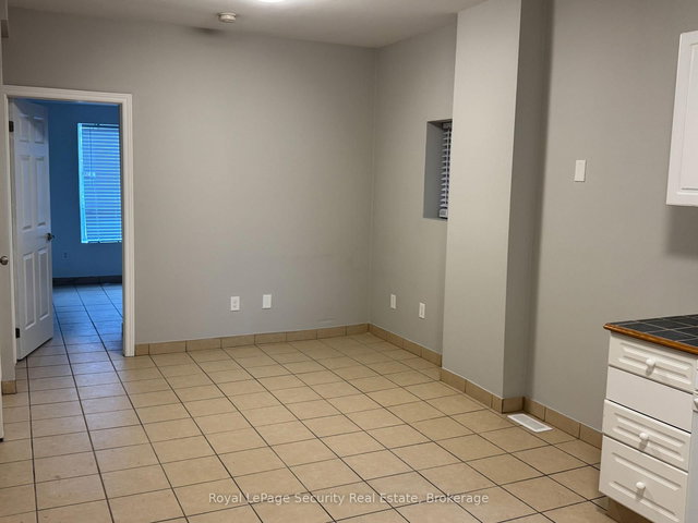 Main - 1136 Dufferin Street