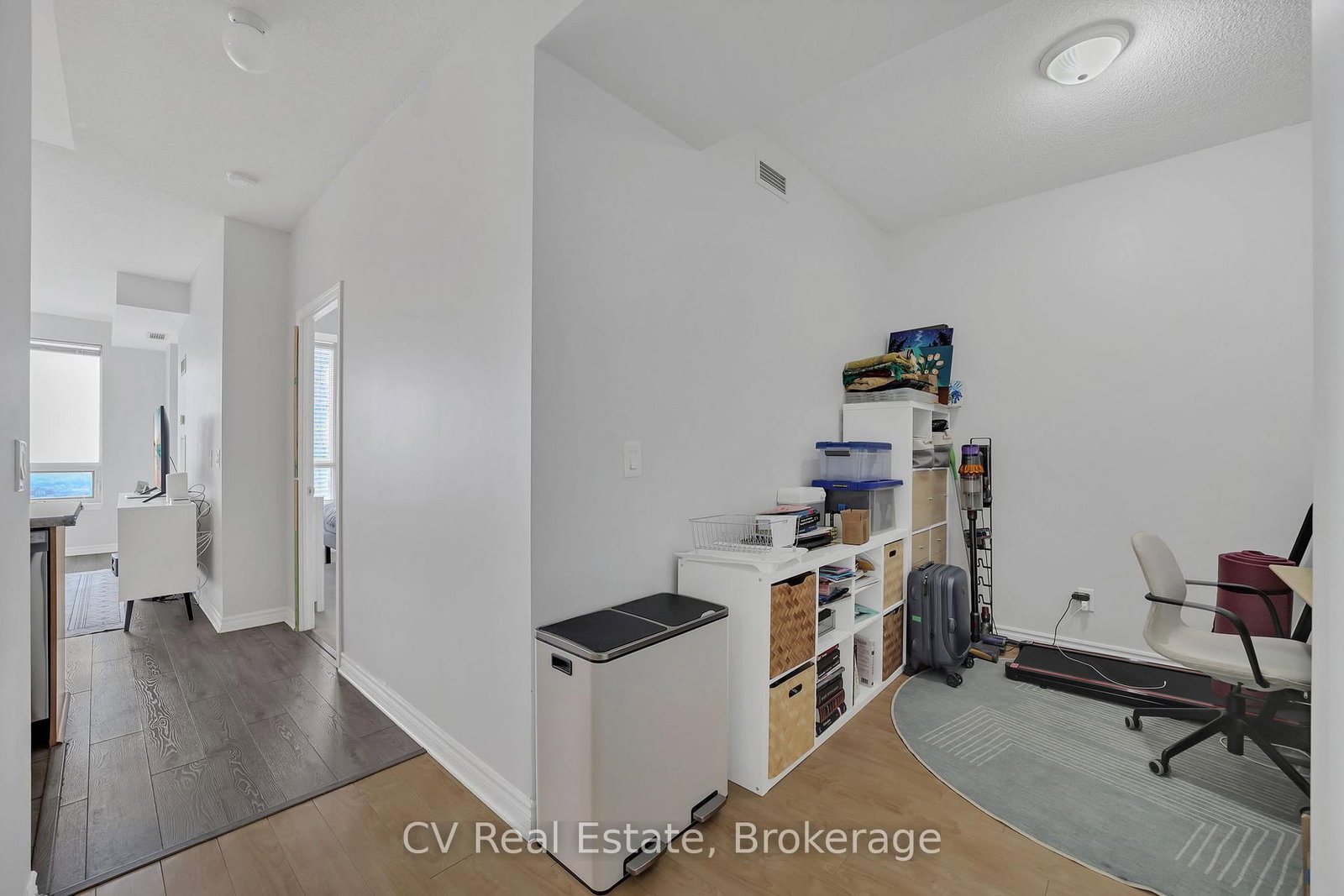 388 Prince of Wales Drive, Unit 2811 - Photo 11