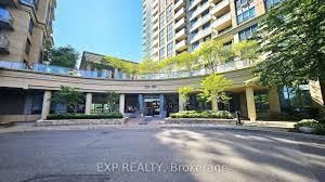 1631 - 35 Viking Lane W