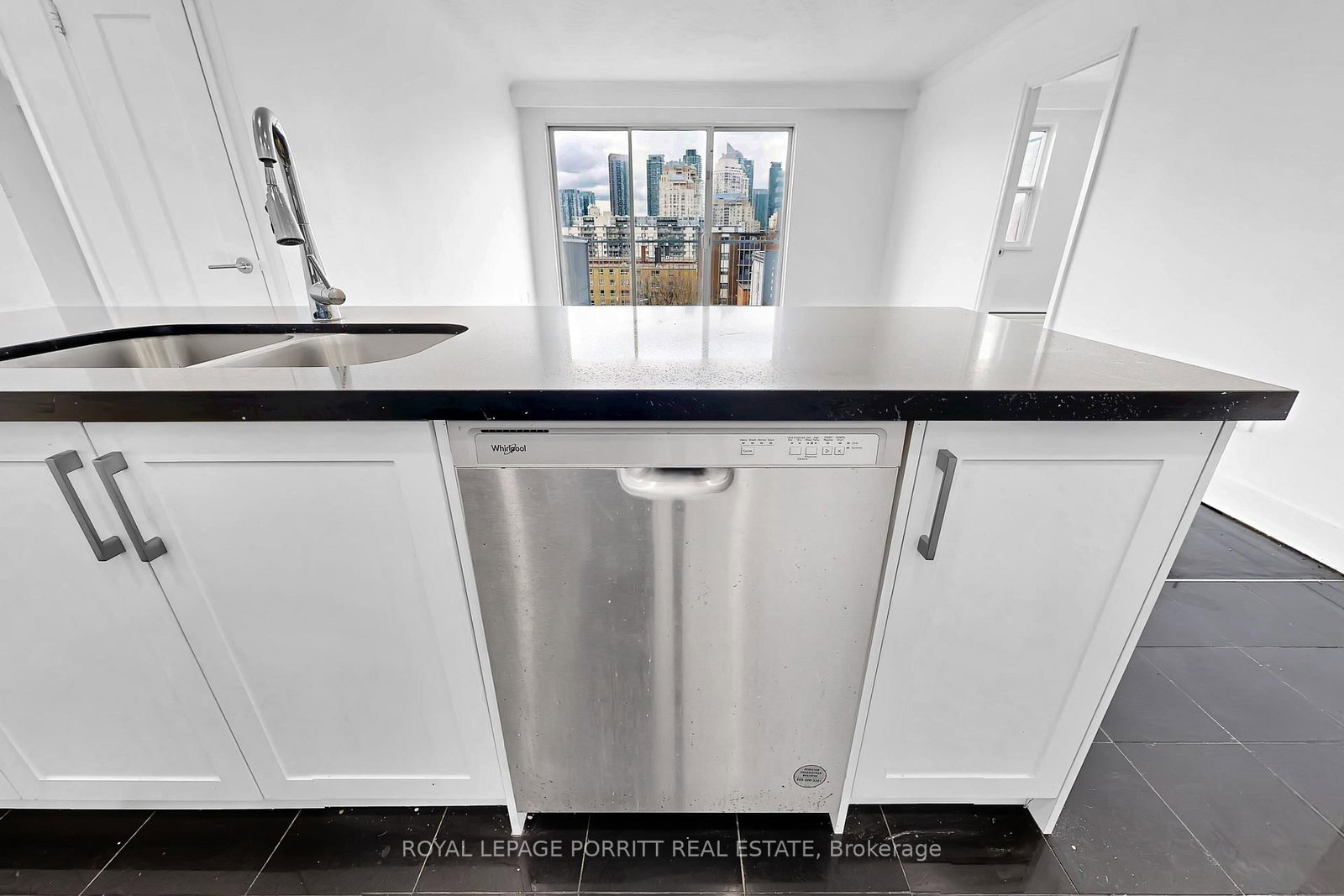 4 Superior Avenue, Unit 56 - Photo 11