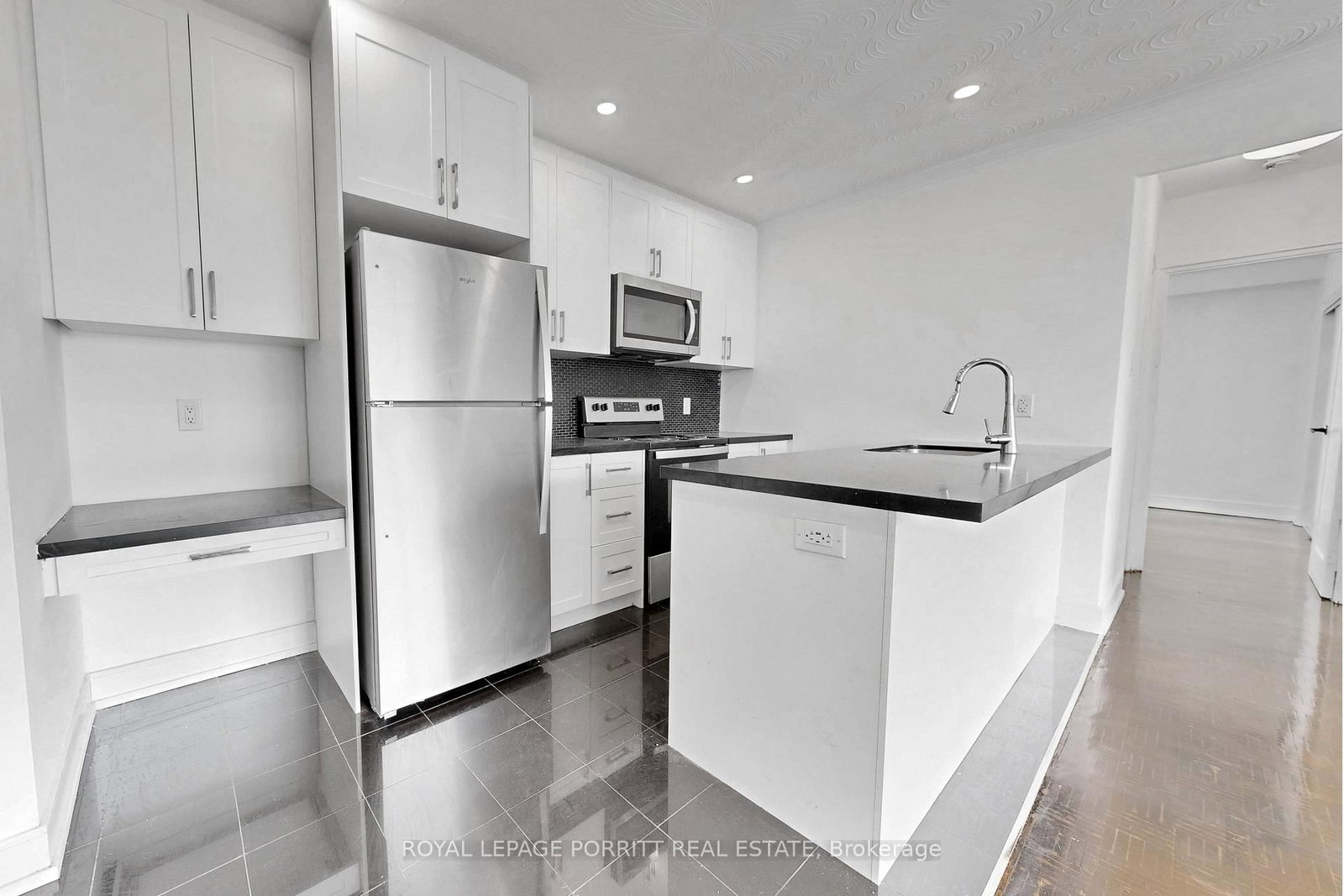 4 Superior Avenue, Unit 56 - Photo 8