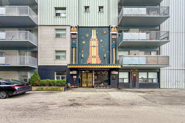 5 - 4 Superior Avenue