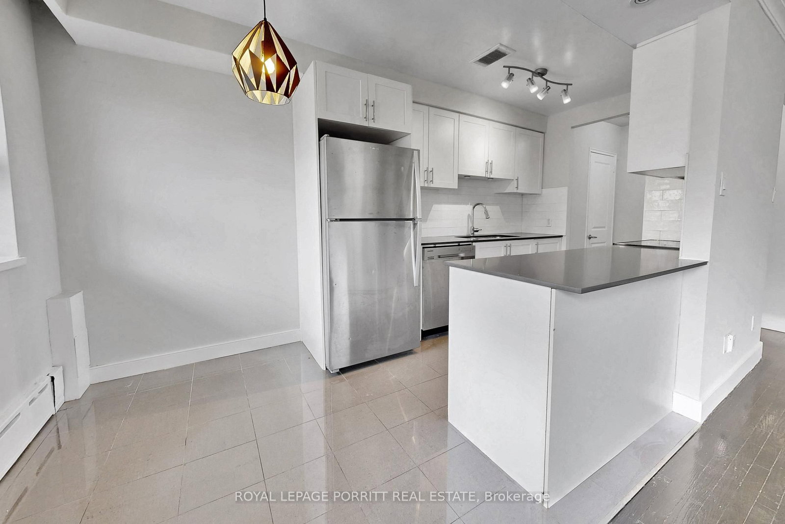 2 Superior Avenue, Unit 5 - Photo 14