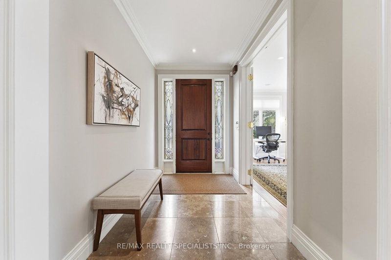 1722 The Pines, Mississauga, L5J 4V5 | Image 3