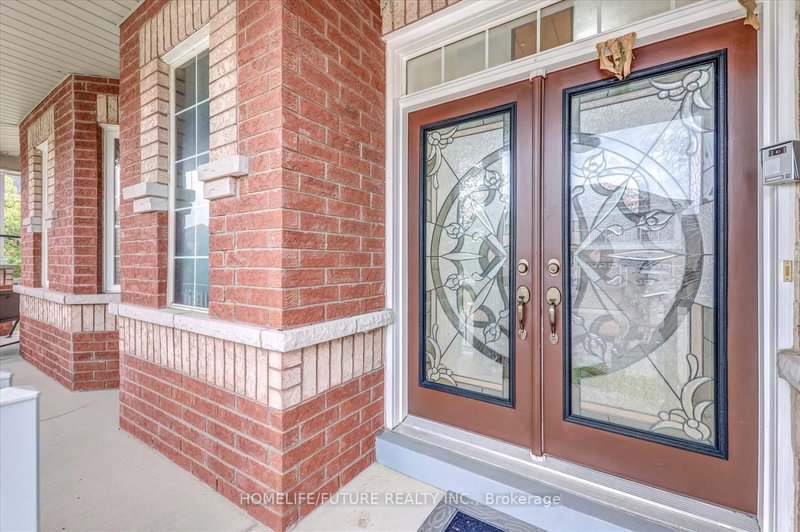 2 Tovey Terr, Brampton, L6R 3E6 | Image 2