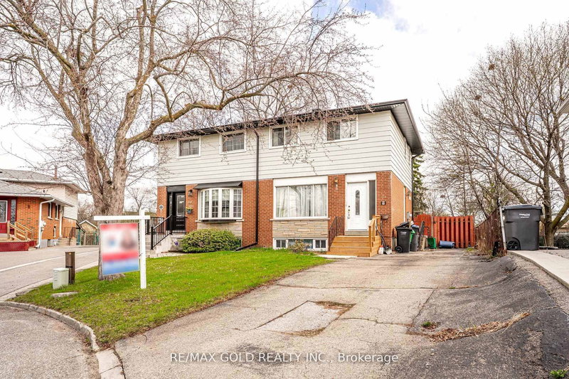 9 Mordon Crt, Brampton, L6V 2B5 | Image 3