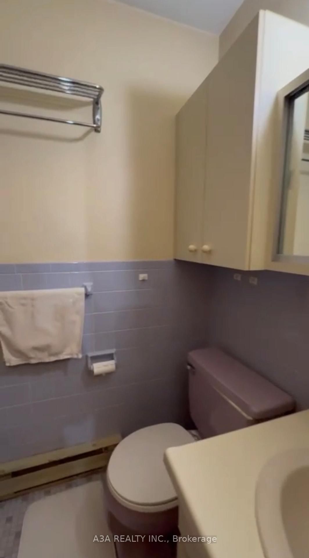 794 Wilson Avenue - Photo 27