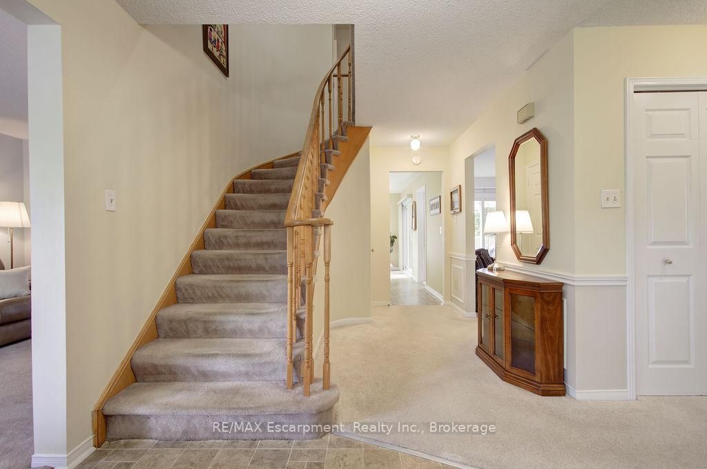 794 Hawkins Crescent - Photo 26