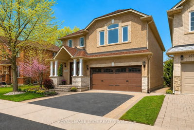 5-bed Detached House · 2261 Grouse Lane