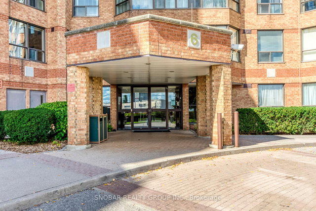 206 - 6 Humberline Drive