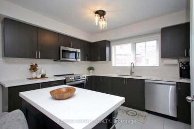 47 Hays Oakville,ON L6H 0J1 — Photo 14