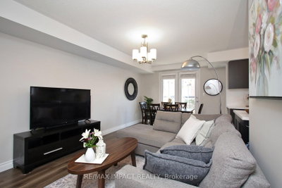 47 Hays Oakville,ON L6H 0J1 — Photo 9