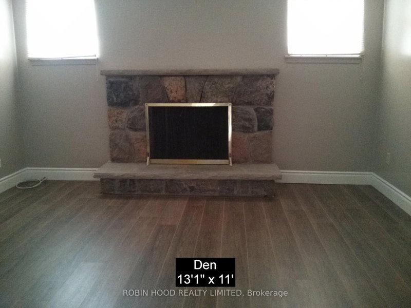 1953 Owlsnest Mississauga,ON L4W 2J1 — Photo 13