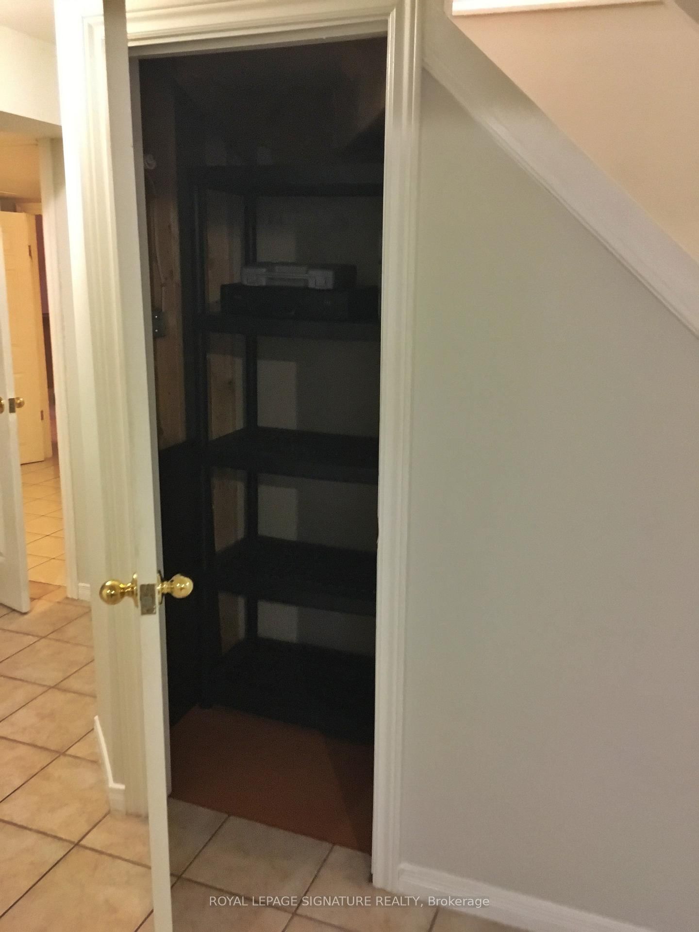 885 Runningbrook Drive, Unit Bsmt - Photo 7