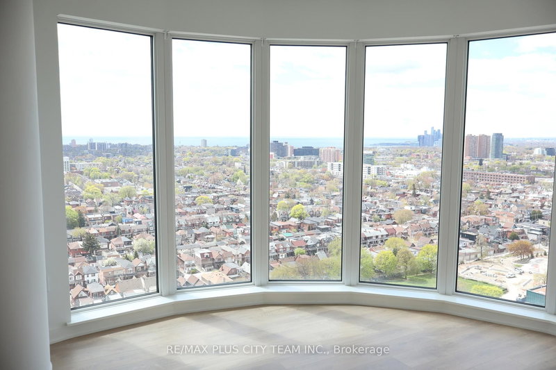 2110 - 1185 Dupont St, Toronto, M6H 0G5 | Image 2