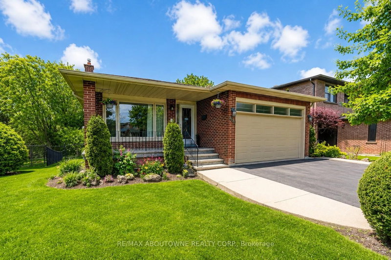 home for lease on 440 Parkridge Crescent