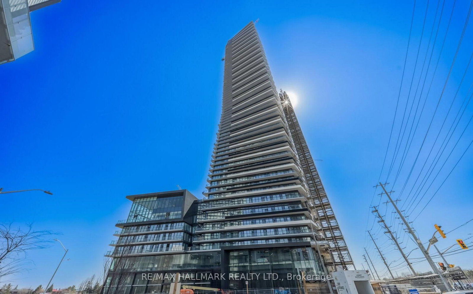 448 Burnhampthorpe Road, Unit 2306