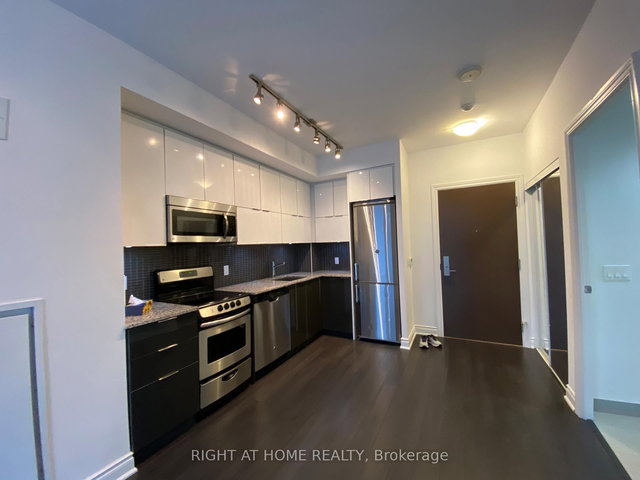 233 - 80 MARINE PARADE Drive