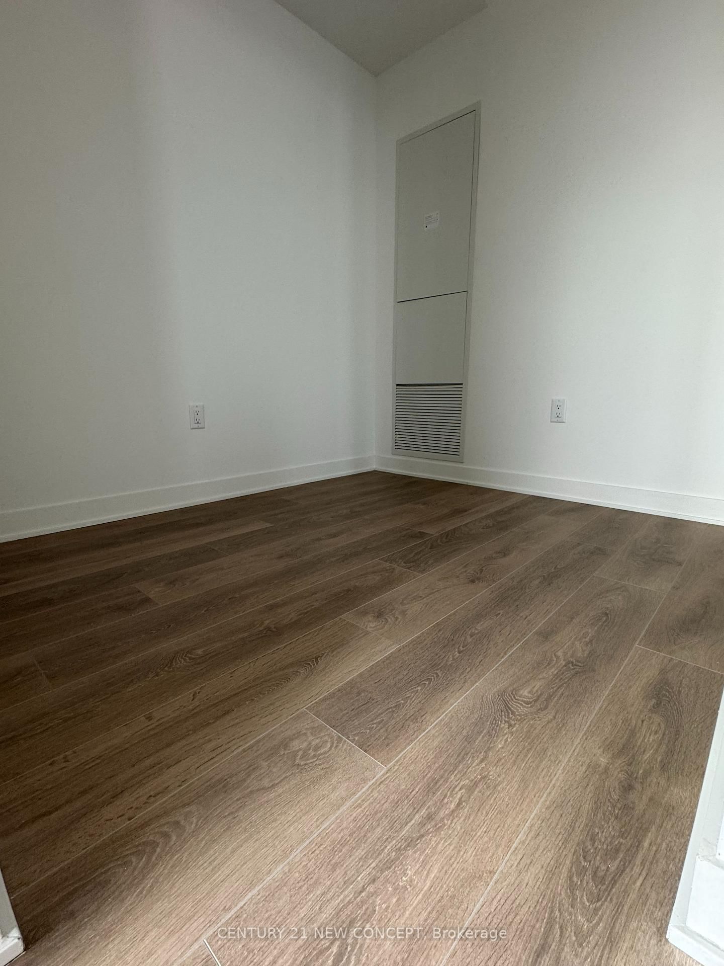 1185 Dupont Street, Unit 814 - Photo 9