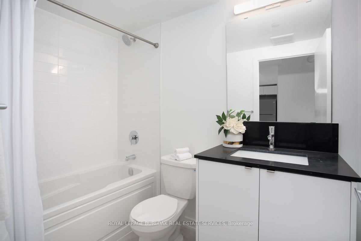 3210 Dakota Common, Unit A320 - Photo 13