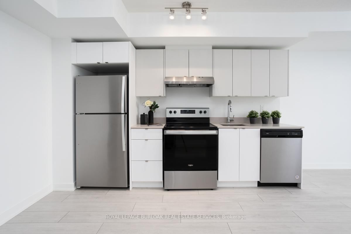 3210 Dakota Common, Unit A320 - Photo 4