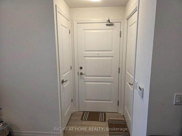 1006 - 36 Elm Drive W