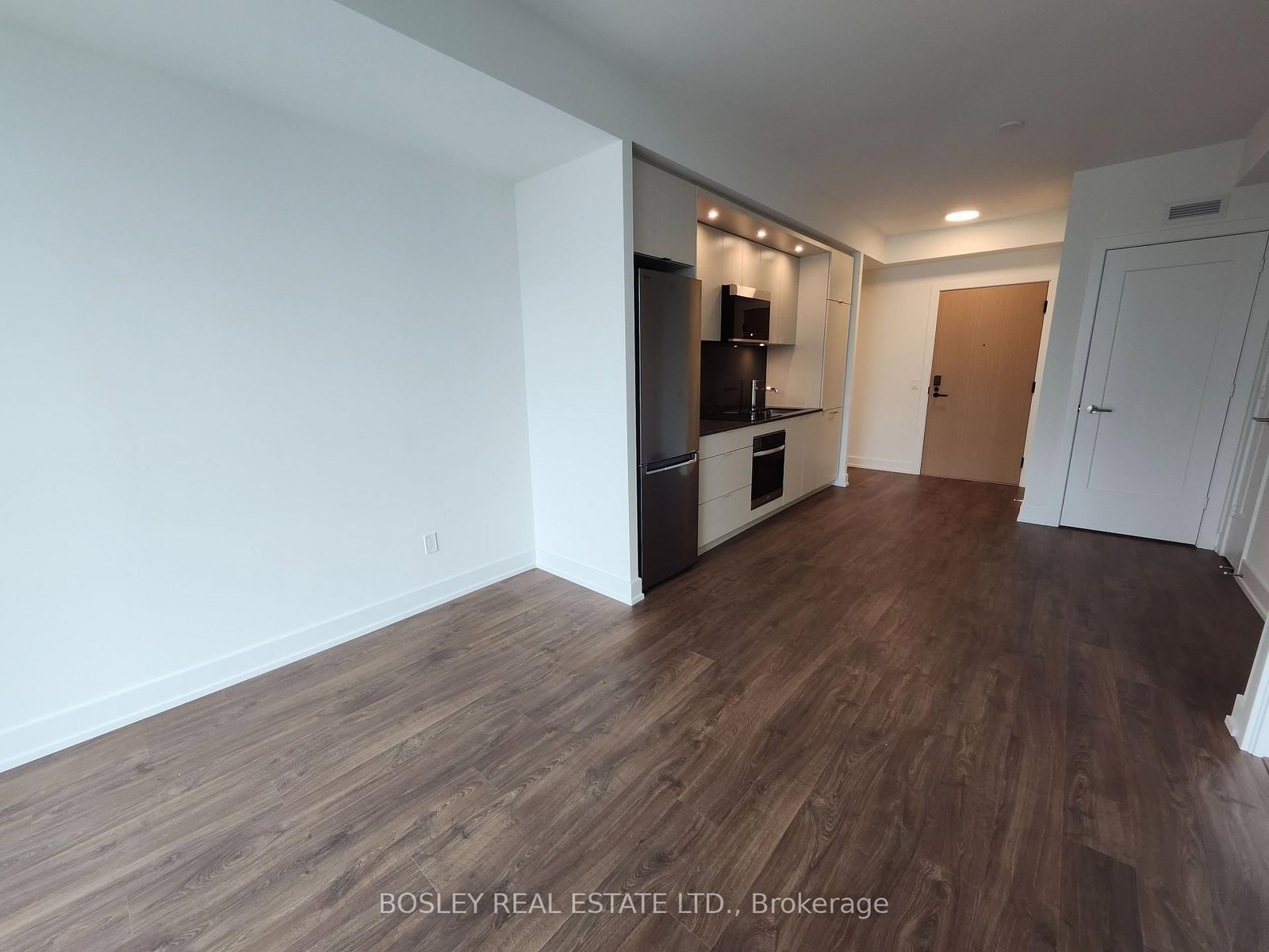 25 Cordova Avenue, Unit 1702 - Photo 2