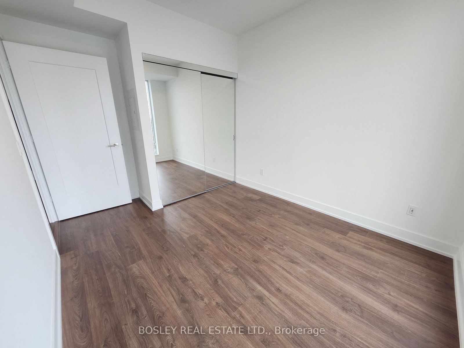 25 Cordova Avenue, Unit 1702 - Photo 5