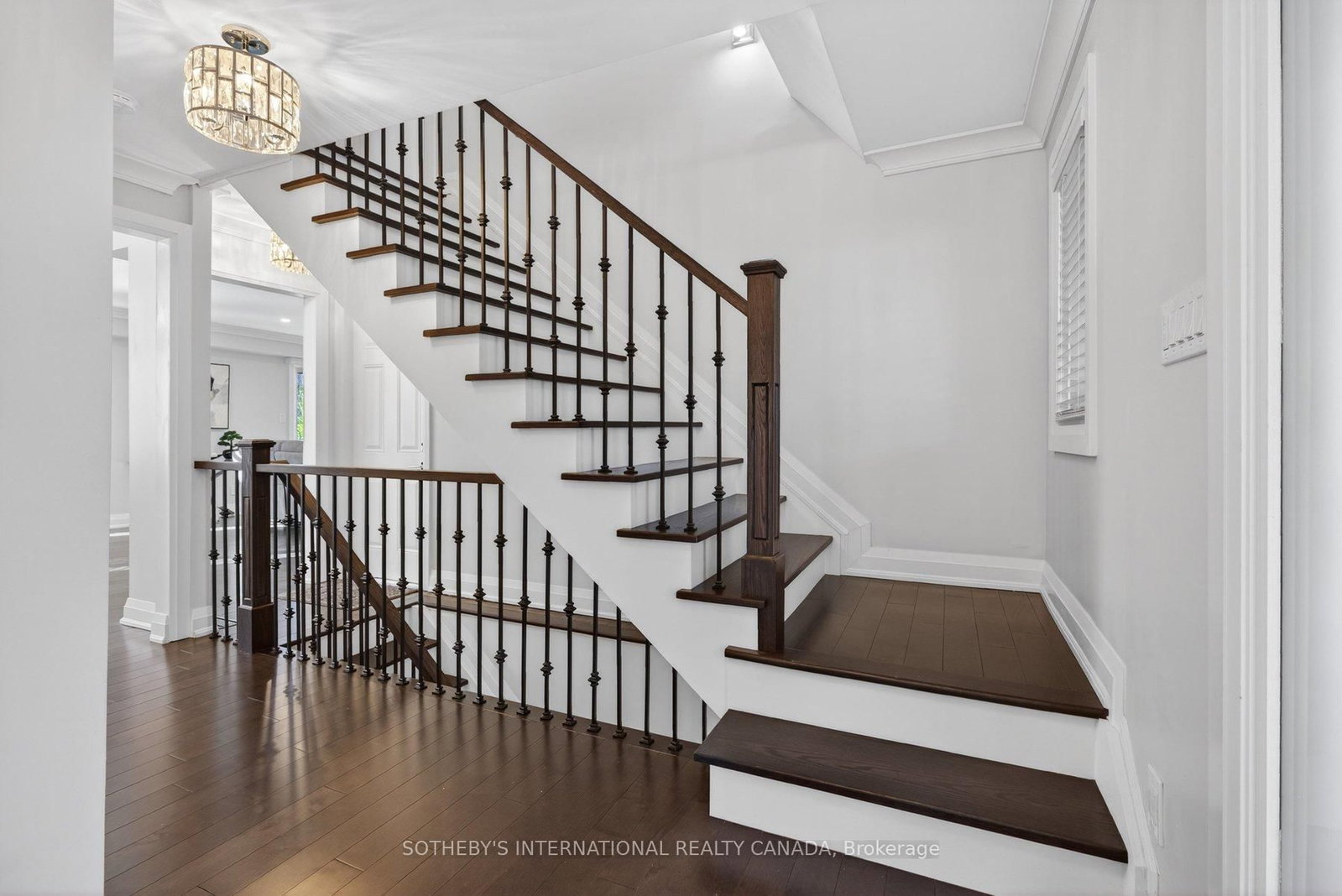 1235 Appleford Lane • Burlington, ON photo 16