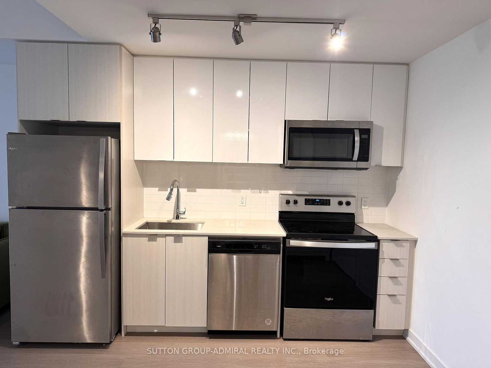 859 The Queensway, Unit 520 - Photo 16