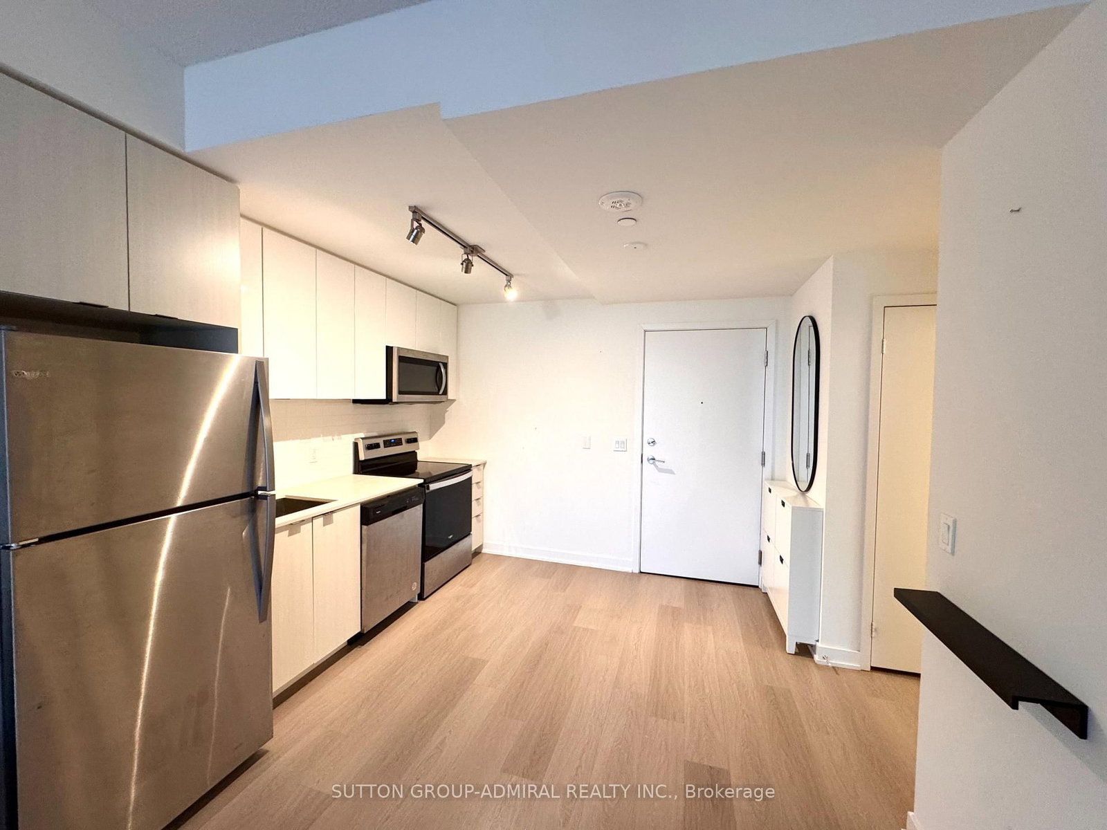 859 The Queensway, Unit 520 - Photo 6