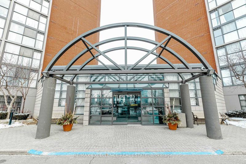202 - 4205 Shipp Dr, Mississauga, L4Z 2Y9 | Image 3