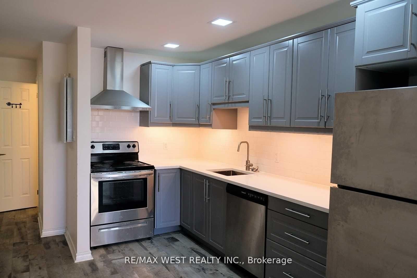 4992B Dundas Street W, Unit 2nd Flr - Photo 3