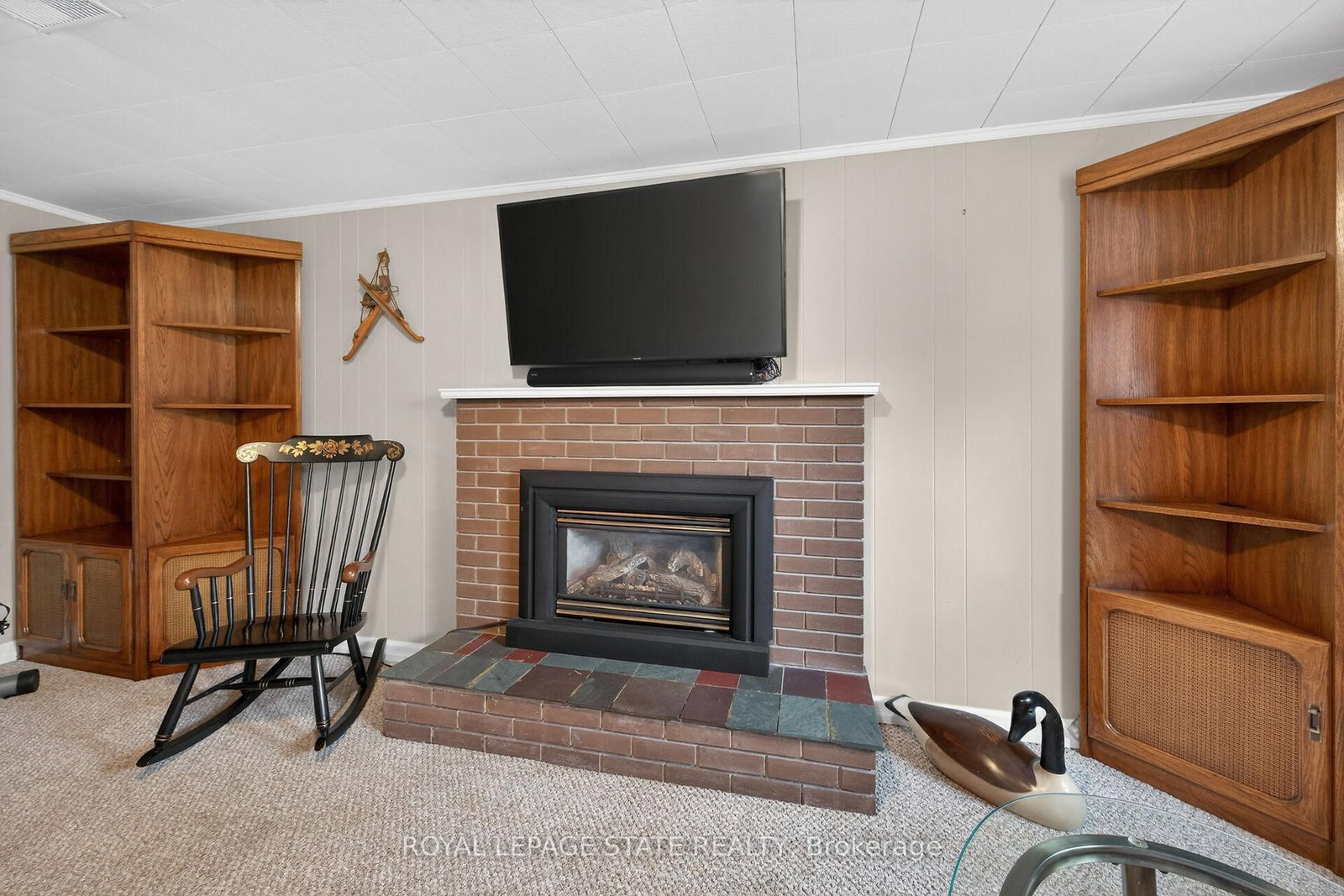 582 Woodview Road • Burlington, ON photo 33