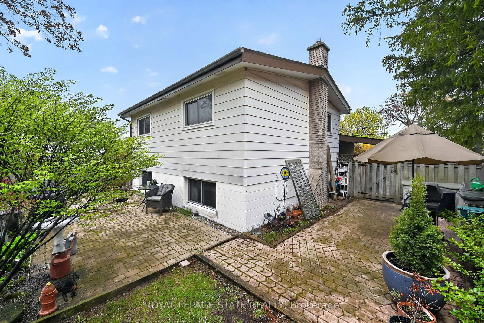 582 Woodview Road • Burlington, ON photo 48