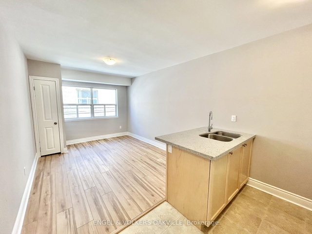 204 - 11 Thirty Third Street