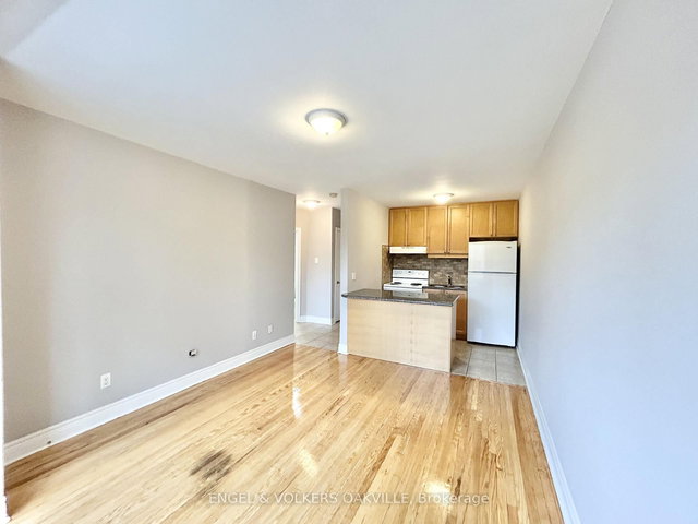 8 - 90 Twenty Fifth Street