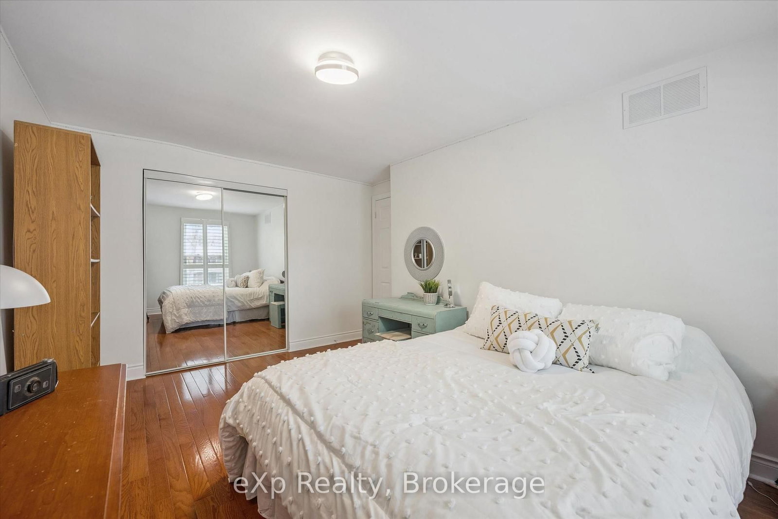 1418 Ghent Avenue - Photo 32