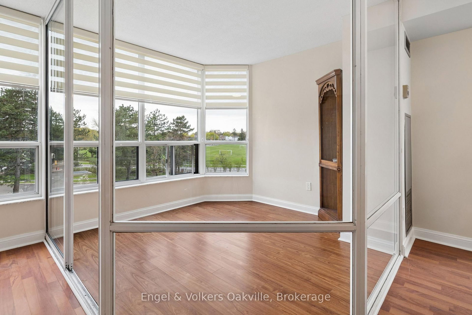22 Hanover Road, Unit 201 - Photo 15