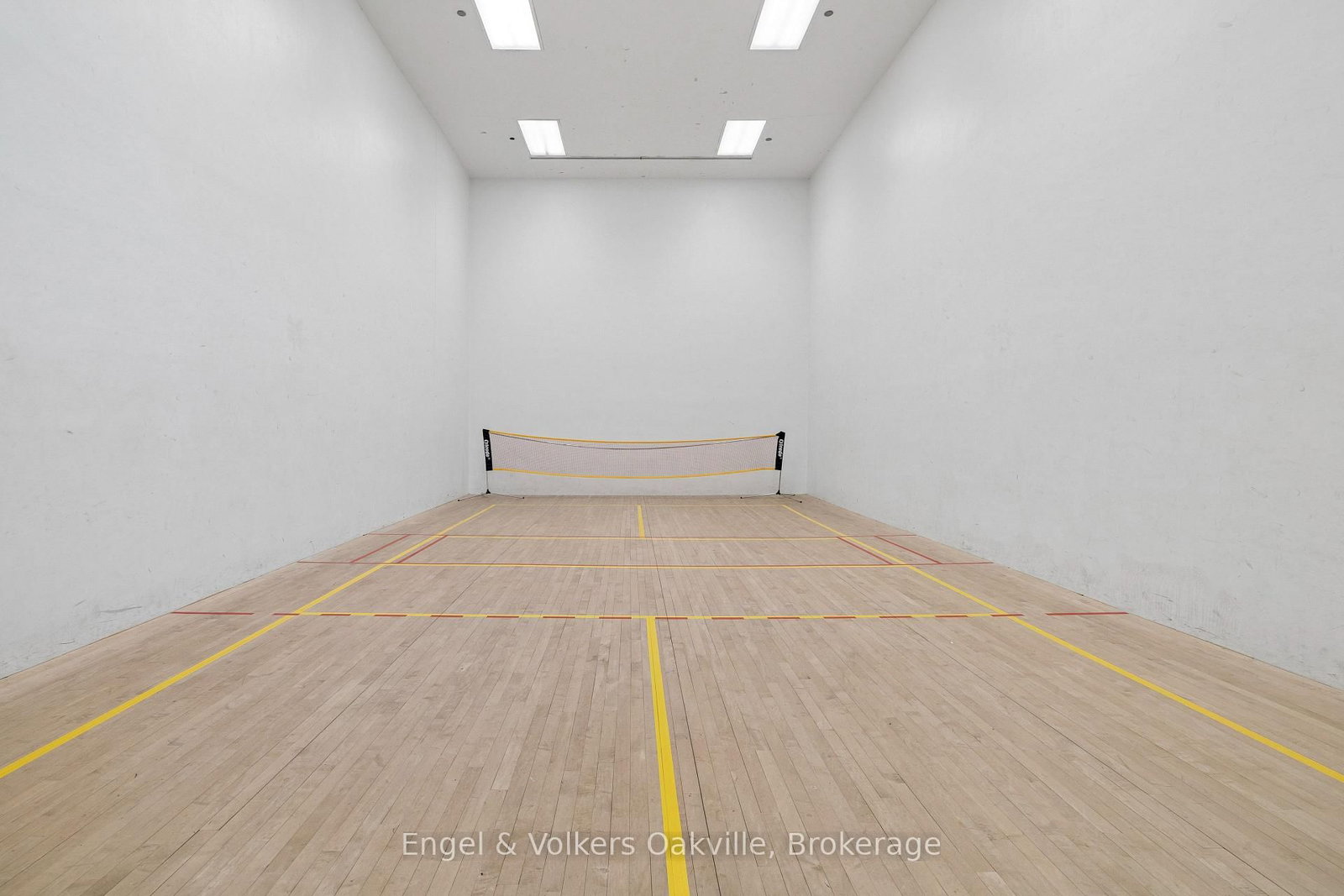 22 Hanover Road, Unit 201 - Photo 36