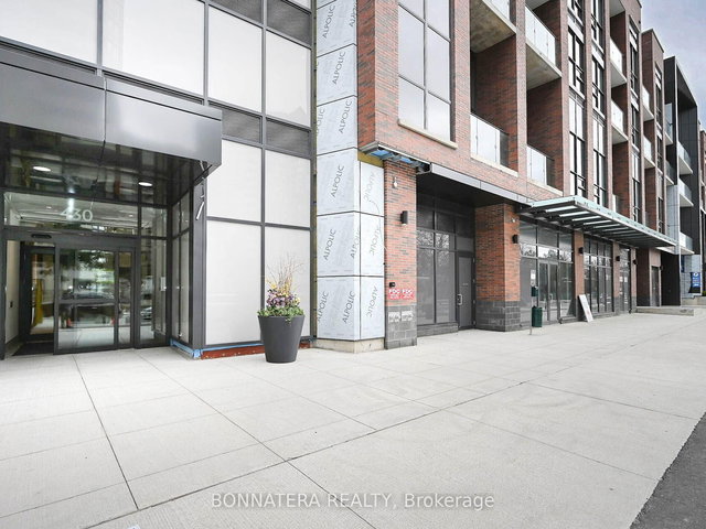 4309 - 430 Square One Drive