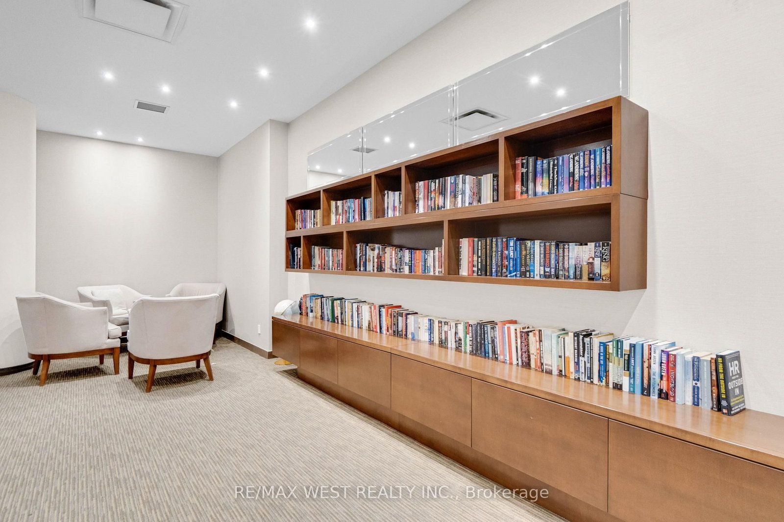2240 Lake Shore Boulevard W, Unit 505 - Photo 13