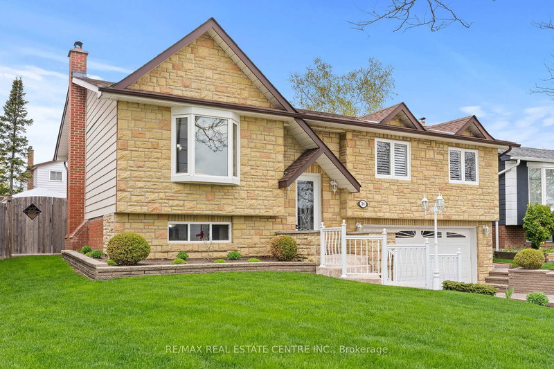 24 Linkdale Rd, Brampton, L6V 2Y4 | Image 3