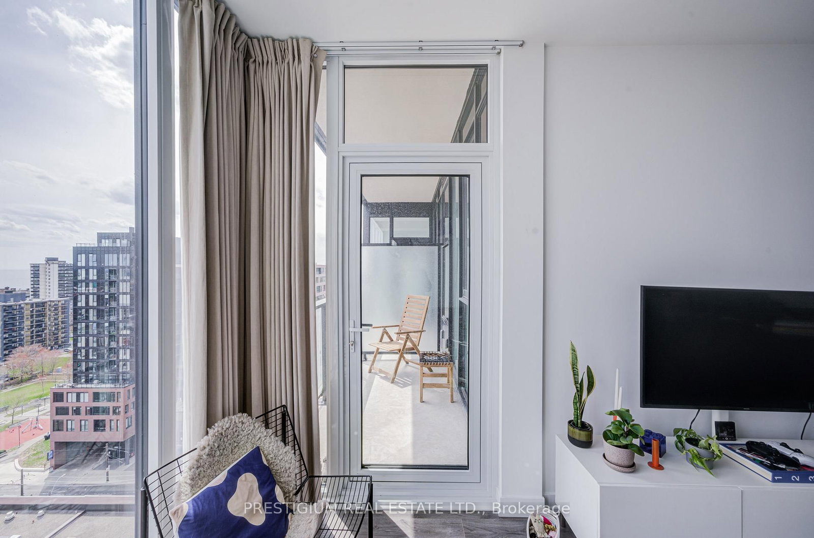 285 Dufferin Street, Unit 1311 - Photo 28