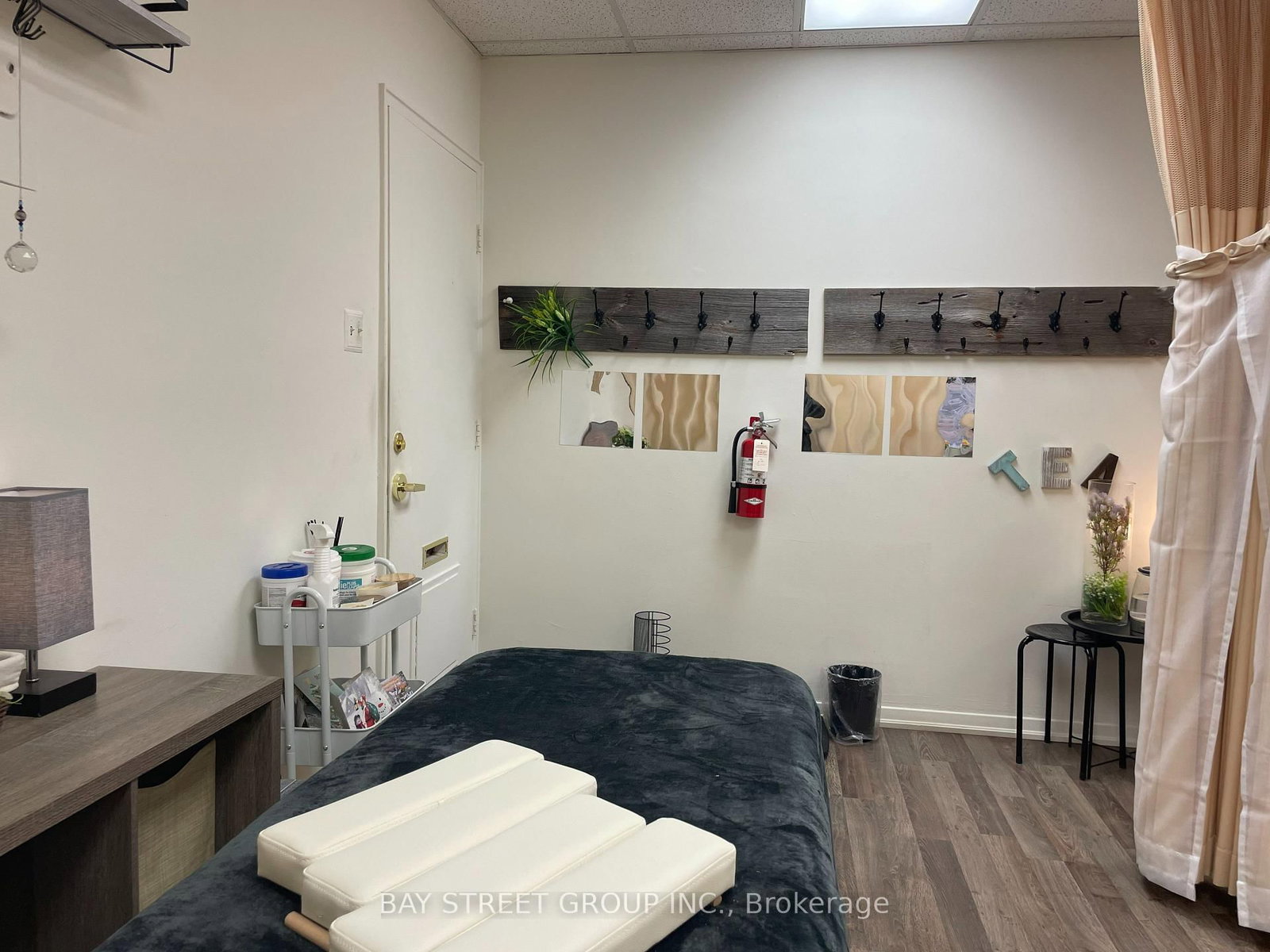 297 Lakeshore Road E, Unit 6 - Photo 6