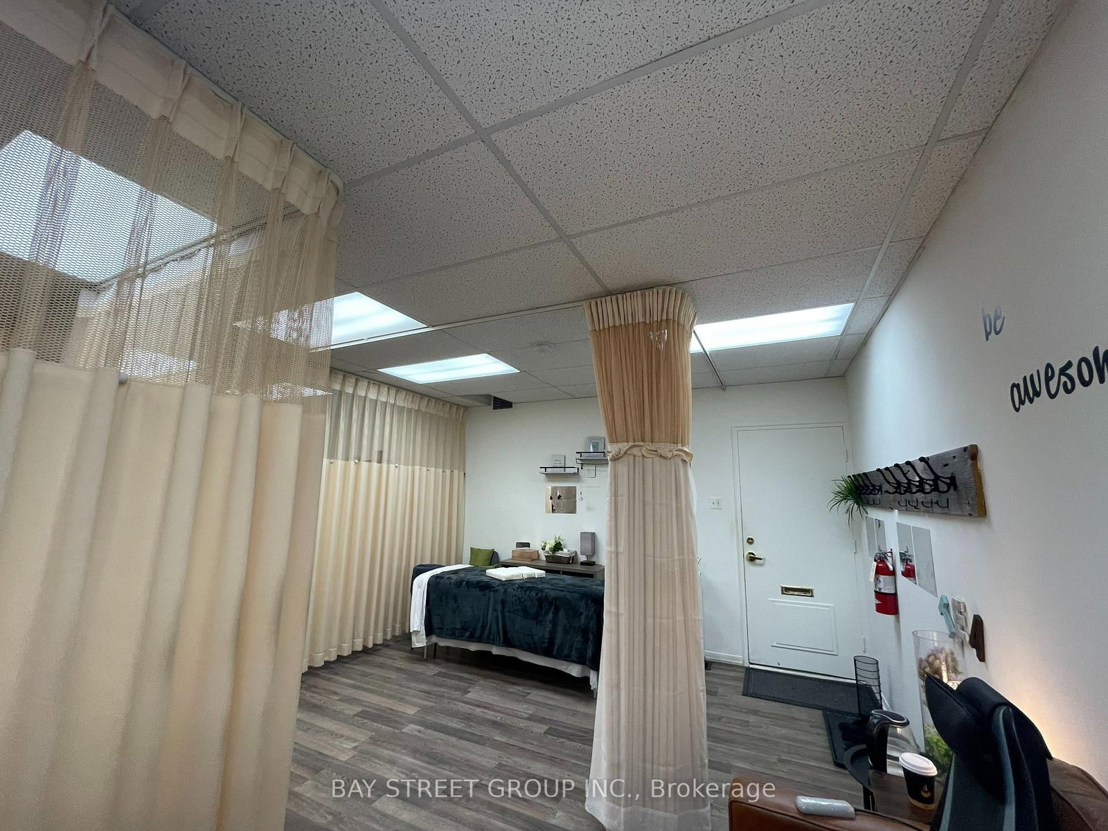 297 Lakeshore Road E, Unit 6 - Photo 8